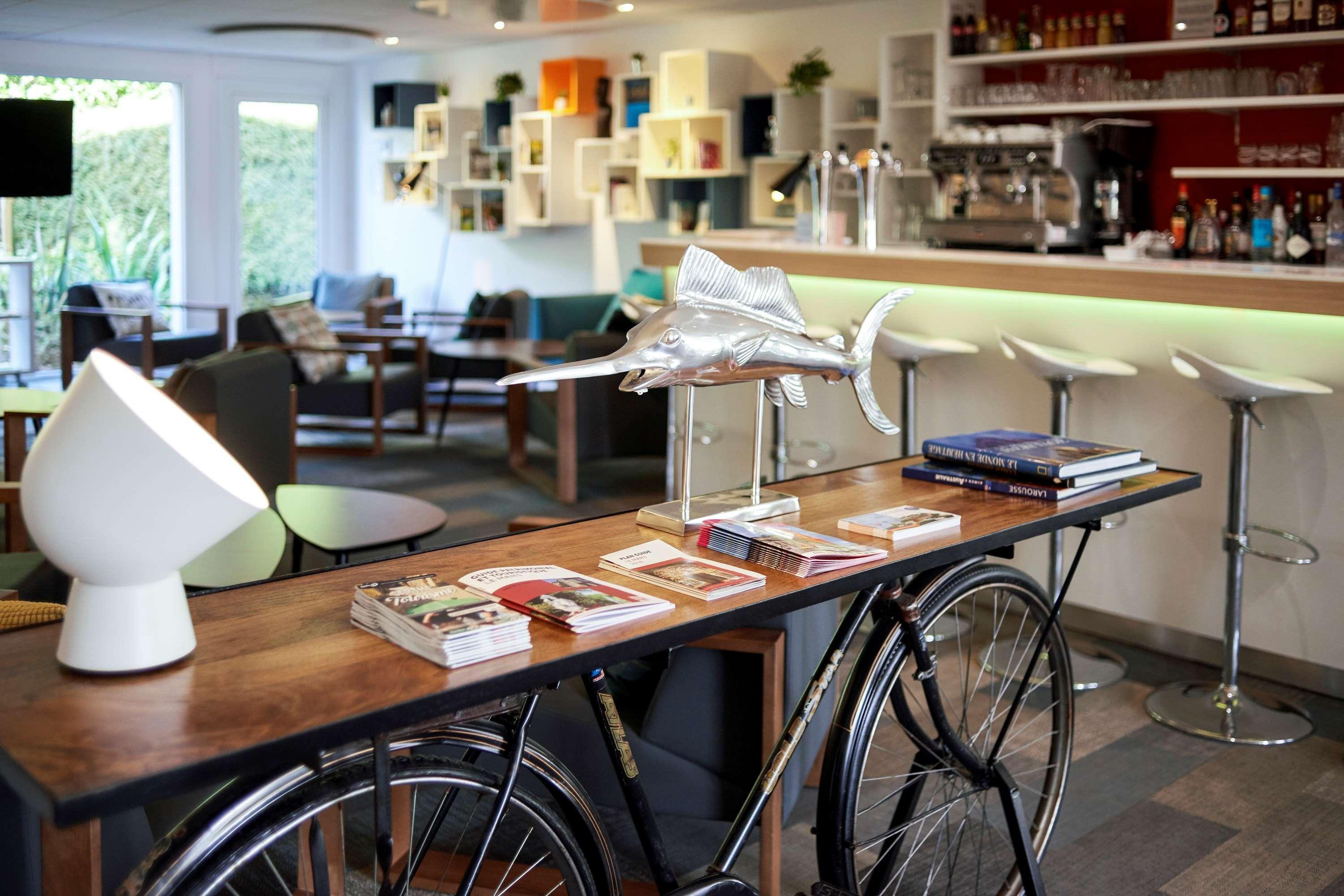 Hotel Kyriad Est