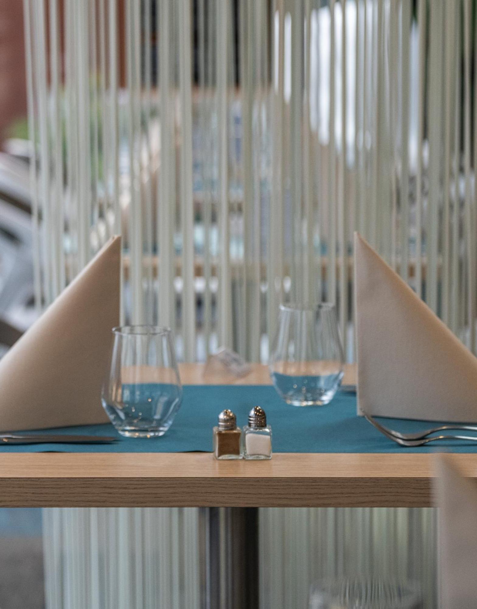 Hotel Kyriad Est
