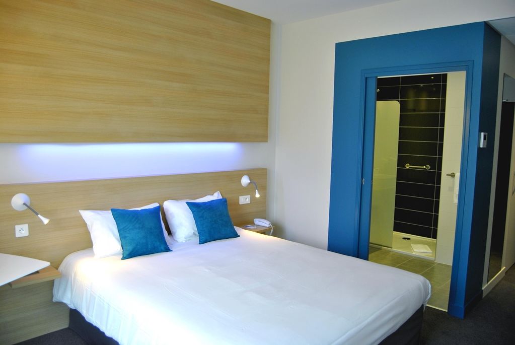 Kyriad Est Hotel Le Mans